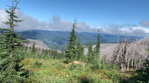 Oregon – Mount Hood – Looking Down on Emerald Basin