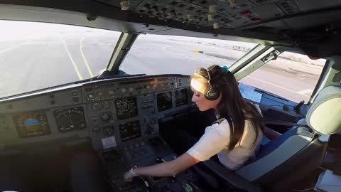 Beautiful FEMALE PILOT Landing Airbus A321 Cockpit View