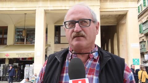 VOX POP | Id-demokrazija f'Malta tinsab mhedda bħalissa? | Filmat ta' James Bianchi