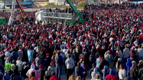80,000+ people show up at a Trump rally in a small town in New Jersey.