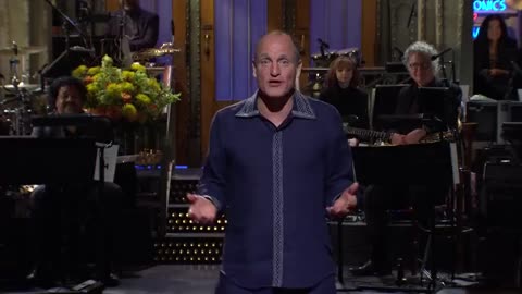 Woody Harrelson describes a script he threw away on SNL