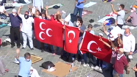 Why is Turkey rebranding as Türkiye? - BBC News