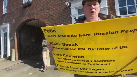 Putin gets mandate from Russian people 88% Rishi Sunak non elected PM Dictator of UK