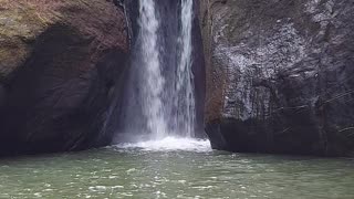 Waterfall in Costa Rica 🇨🇷