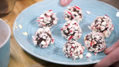 How to make delicious Candy Cane truffles