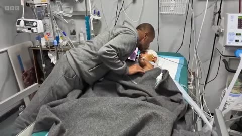 US doctor’s shocking video from frontline hospital in Gaza