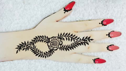 Beautiful Leaf Mehndi Design | Simple Back Hand Mehndi Designs | Sana Designs