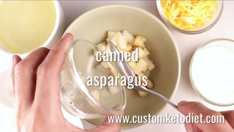 "🌟 Gourmet in Minutes: Microwave Asparagus 🍲& Cheese Soup Recipe! 🧀 Quick & Delicious! 🔥