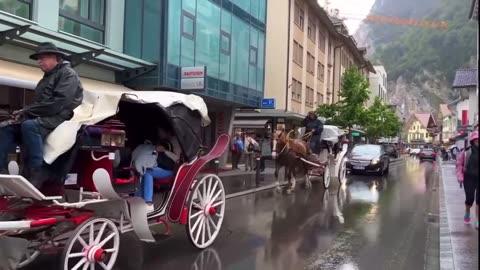 Interlaken, Switzerland, walking in the rain🇨🇭