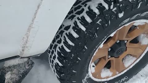 Goodyear Wrangler Ultra Terrain AT snow performance