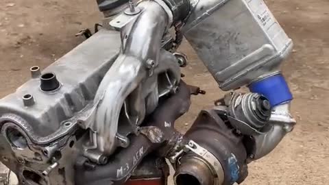 Automobile engine show repair engine