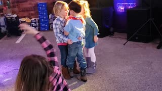 Houston Rodeo dancing kids