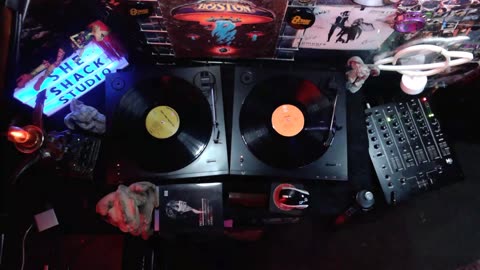 Vinyl Spin 60's 70's 80's Classics