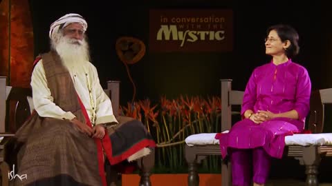 Knowing Yourself, Inside and Out : Sadhguru
