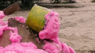EXPERIMENT : Big Pink Eruption Volcano Toothpaste From Coca-cola ,Sprite ,Fanta , Mirinda and MENTOS