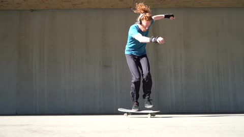 Freestyle skateboarding short clips