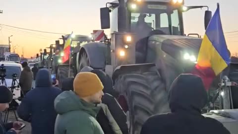 More and more trucks and tractors come to the outskirts of Bucharest Romania to protest