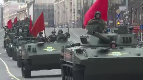 EXCLUSIVO: os ensaios para a parada do Dia da Vitoria em Moscou.