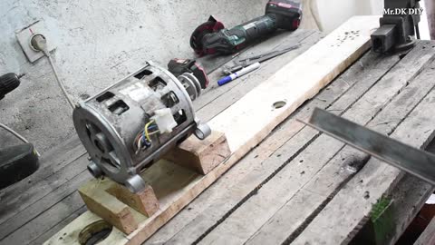 DO NOT THROW THE OLD WASHING MACHINE MOTOR / DIY LATHE FOR WOOD