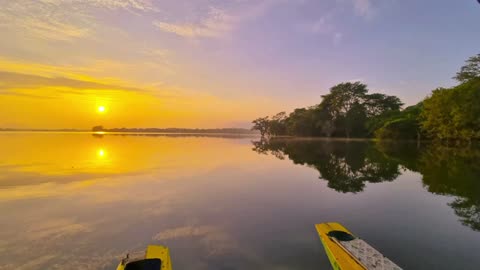 Relaxing sunrise with water sounds and music