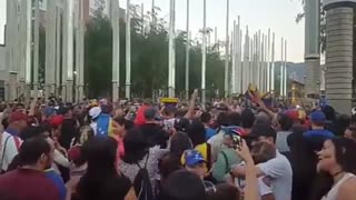 Así marcharon ciudadanos venezolanos en las principales ciudades de Colombia