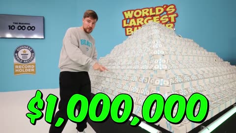 Mr Beast $1 vs $1,000,000,000 Yacht!