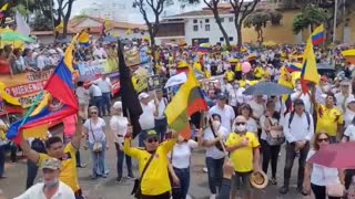 Cientos de personas salieron en Bucaramanga a manifestarse