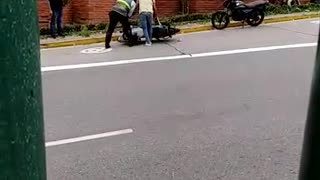 En medio de operativo, agreden a otro agente de tránsito en Bucaramanga