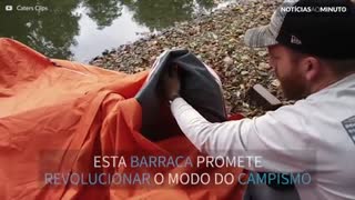 Já imaginou acampar na água? Com esta barraca é possível!