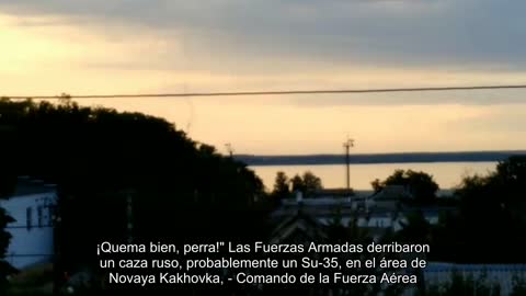 ¡Quema bien, perra!" Las Fuerzas Armadas derribaron un caza ruso, probablemente un Su-35, en el áre