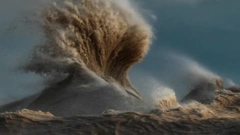 Photographers Greatest Shots Of Waves On Lake Erie
