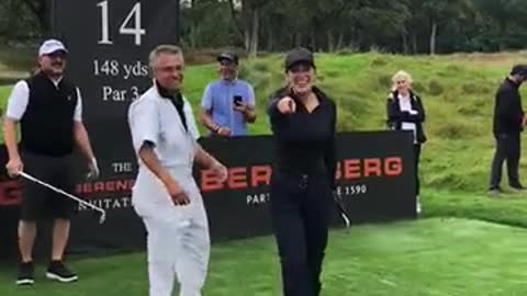 Paige Spiranac Sinks A Hole In One in Front Of Gary Player!