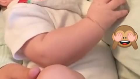 Baby Girl Thinks Her Daddy Is Just Hysterical