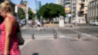 Blurry Video Of People Crossing Street