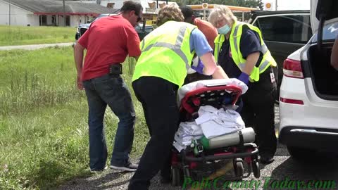 5 CAR PILE UP, PREGNANT WOMAN HOSPITALIZED, SEVEN OAKS TEXAS, 09/18/21...