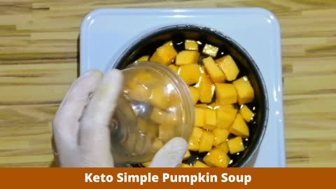 Keto Simple Pumpkin Soup | Easy Keto Diet Recipe