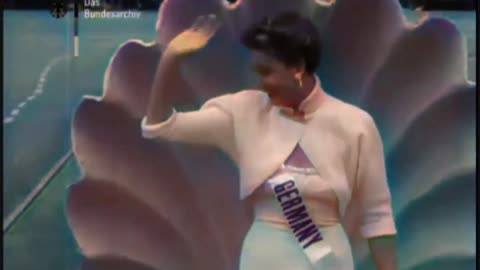 Miss Universe 1952 color