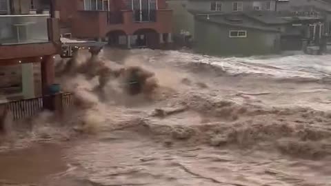 Large waves are wreaking havoc in Santa Cruz, CA