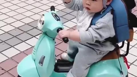 Cute Baby heavy driver nikla