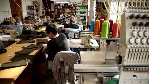Ukrainian textile factory helps war effort