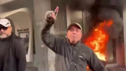 BANKS IN LEBANON ARE BEING ATTACKED AND BURNED FOR FREEZING ACCOUNTS AND NOT ALLOWING WITHDRAWALS