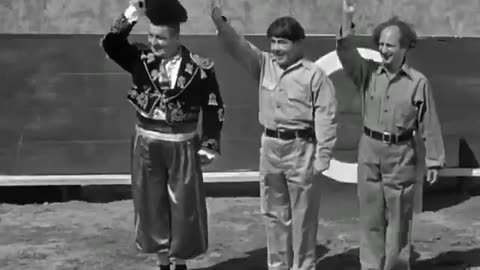 (The 3 Stooges 1942 - What's the Matador-11.25--16.17