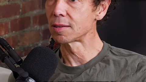 Malcolm Gladwell and Theo Von on Understanding Strangers