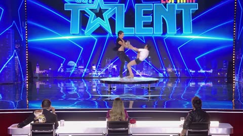 Las PELIGROSAS ACROBACIAS de estos dos hermanos - Audiciones 2 - Got Talent España 7 (2021)