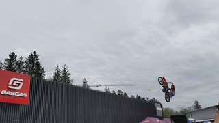 MotoX freestyle train