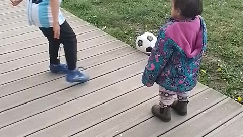 KIDS PLAY FOOTBAL
