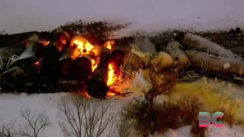 A train carrying highly flammable ethanol derails in Minnesota