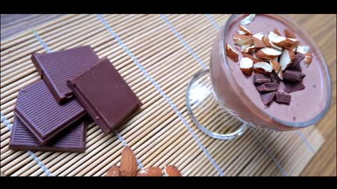 Deliciously Easy Low Carb Sweets – Keto Chocolate Mousse