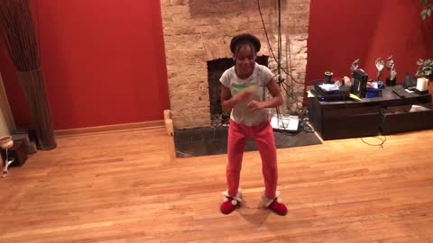 Wow she can really dance and she's only 10! Best dancer