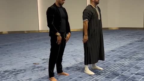 Andrew Tate Prays Salah In Abu Dhabi. Inshallah Allah Muslim?